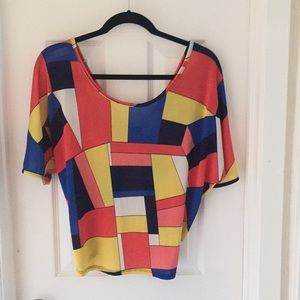 Crop top with peekaboo back